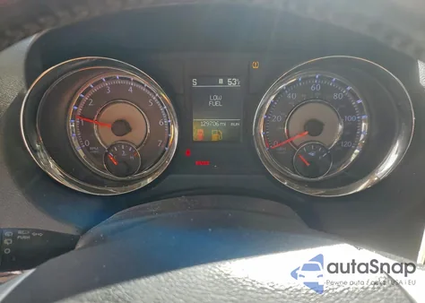 2015 Chrysler Town & Country Touring z USA, uszkodzony, nr VIN 2C4RC1BG6FR574065